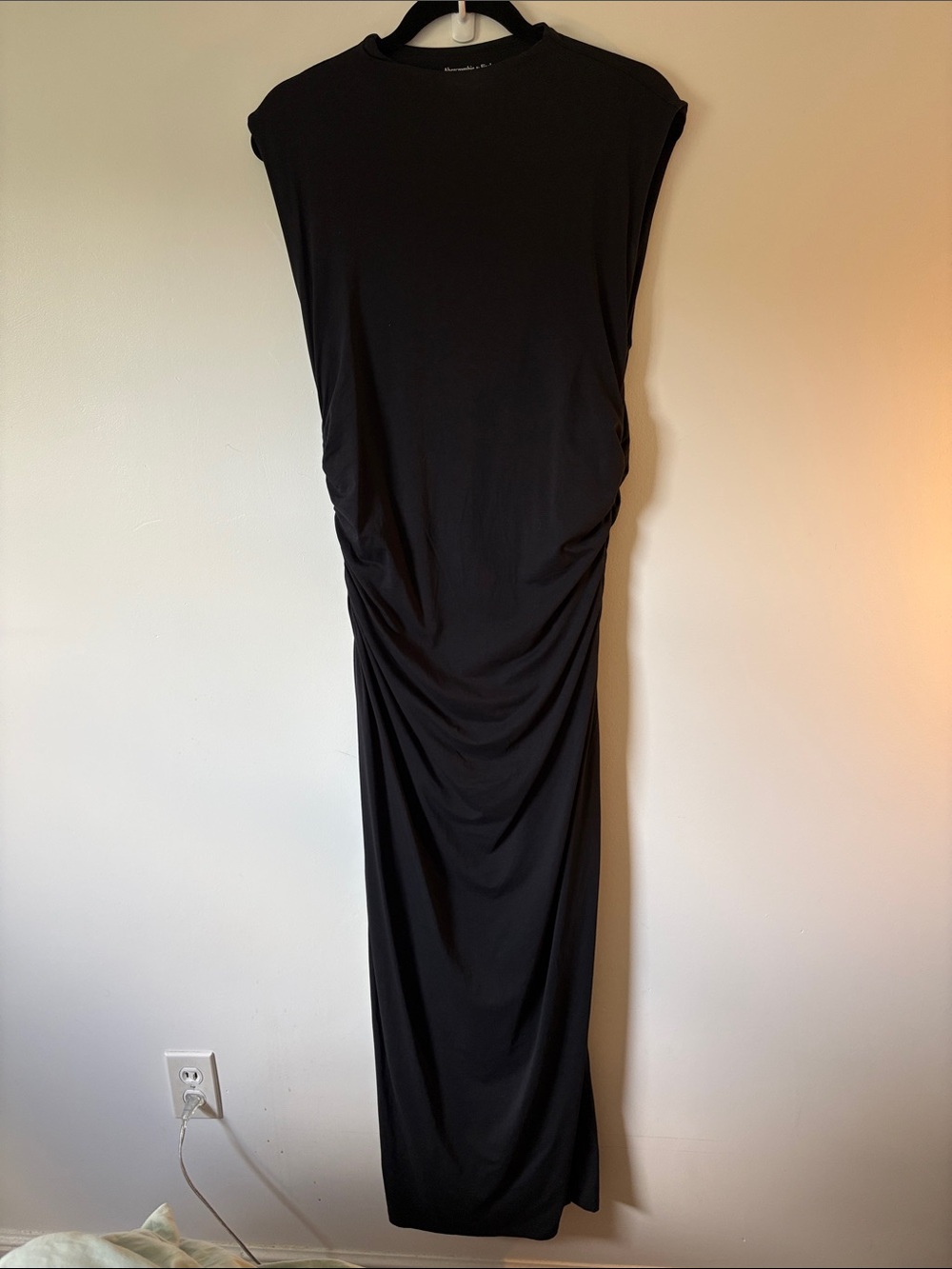 Abercrombie & Fitch Black Sleeveless Ruched Maxi Dress